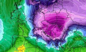 Καιρός: Πολικής προέλευσης ψυχρή εισβολή «βλέπει» το GFS (Vid)