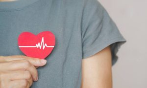 Η βιταμίνη που προστατεύει από τα καρδιαγγειακά & 5 τροφές με υψηλή περιεκτικότητα (εικόνες)