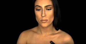 Η Πατρινή Makeup Artist «επέστρεψε» – Δείτε τι ζωγράφισε πάνω της και θα ανατριχιάσετε! (video)