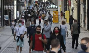 Έρχεται νέο lockdown μετά τα 5.500 κρούσματα; Όλα τα σενάρια