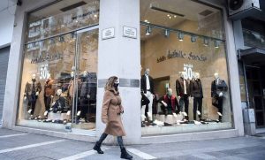 Κορονοϊός: Εφιαλτικό σενάριο Δεκεμβρίου με 10.000 κρούσματα και 900 διασωληνωμένους