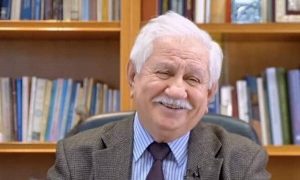 Σκοτώθηκε σε τροχαίο o καθηγητής Γιάννης Νανάς
