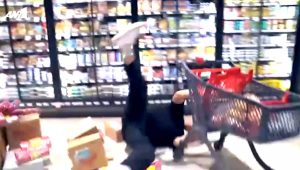 «Κάτι ψήνεται»: Η πιο επική πτώση παίκτη! (video)