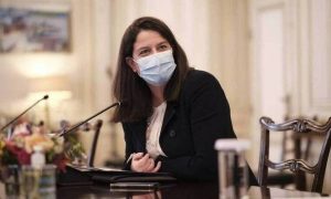 Ανοιγμα δημοτικών και γυμνασίων: Καμία εισήγηση από τη Νίκη Κεραμέως πριν το Πάσχα