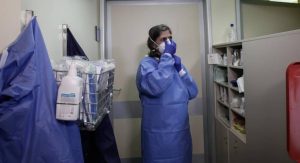 Κοροναϊός στην Ελλάδα: Ο αριθμός που πρέπει να καλέσετε σε περίπτωση ανάγκης (video)
