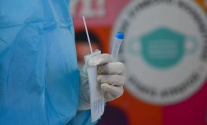 Κρούσματα σήμερα: Βελτιωμένη η εικόνα στα δωρεάν rapid test του ΕΟΔΥ