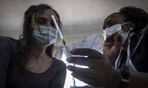 Νέος συναγερμός στην επιστημονική κοινότητα. Εντοπίστηκε στέλεχος κορονοϊού με 34 μεταλλάξεις…