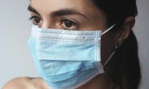 Μόνο με αυτή τη μάσκα θα μπαίνεις πια στα σούπερ μάρκετ (photo)