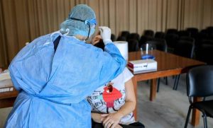 Κρούσματα σήμερα: Τεράστια έκρηξη και ολοταχώς για το φράγμα των 5.000…