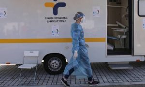 Κρούσματα σήμερα: Εκτός ελέγχου η κατάσταση! Συναγερμός στα νοσοκομεία…