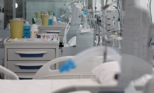 Κρούσματα σήμερα: Τραγικός απολογισμός νεκρών και διασωληνωμένων…