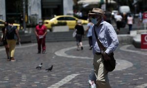 Χρήση Μάσκας σε εξωτερικούς χώρους: Τέλος από την Πέμπτη, ανακοινώσεις Χαρδαλιά…