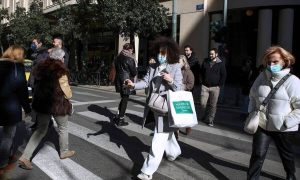 Κρούσματα σήμερα: 26.536 οι νέες μολύνσεις, 50 θάνατοι και 358 διασωληνωμένοι