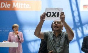 Προπαγάνδα της Μέρκελ υπέρ του «ναι» και στα ελληνικά! (video)
