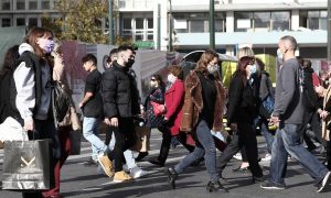 Κορονοϊός – Omicron: Συναγερμός στην Αθήνα για 2 ύποπτα κρούσματα