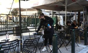 Σε ισχύ τα νέα μέτρα έως τις 23 Γενάρη – Τι ισχύει για το πρόστιμο των 100 ευρώ…