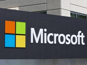 Microsoft: Aλλάζει θέση με την Amazon ως η δεύτερη πιο πολύτιμη αμερικανική εταιρεία