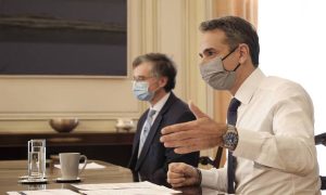 Νέα μέτρα: Σύσκεψη Μητσοτάκη, Πλεύρη Τσιόδρα το πρωί και ανακοινώσεις το απόγευμα της Τετάρτης