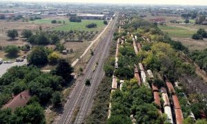 Στην Ελλάδα ένα από τα μεγαλύτερα «νεκροταφεία» τρένων στον κόσμο (video)