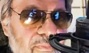 Πέθανε ο Γιώργος Νερούτσος