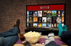 Η καλύτερη δουλειά: Η Netflix προσλαμβάνει άτομα να βλέπουν σειρές και να πληρώνονται! (photos)