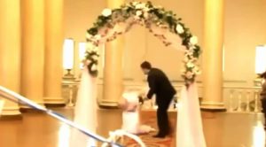 Επικά ατυχήματα την ώρα του γάμου… (video)