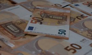 ΟΠΕΚΑ: Νωρίτερα η πληρωμή των επιδομάτων Ιουλίου – Η νέα ημερομηνία