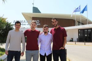 Τέσσερις Έλληνες φοιτητές βάζουν τέλος στις ατελείωτες ουρές αναμονής! (photos)