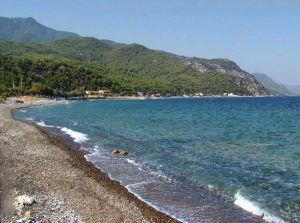 Σύννεφο σε παραλία της Αττικής σχημάτισε την Κρήτη! (photo)