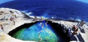 6 παραλίες κρυμμένες σε βράχους στη Μεσόγειο! (photos)