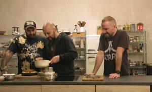 Η απόλυτη πρόκληση! Φτιάχνουν παστίτσιο σε 10 λεπτά! Εσείς μπορείτε; (video)