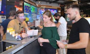 Χωρίς μάσκα από σήμερα η είσοδος στα καταστήματα ΟΠΑΠ