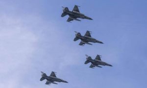 Νέα τουρκική πρόκληση με υπερπτήσεις F-16 πάνω από Μακρονήσι και Ανθρωποφάγους