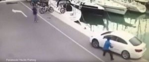 Πήγε για ψάρεμα και ξέχασε να βάλει χειρόφρενο στο αυτοκίνητο του (vid)