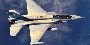Χαμηλή πτήση μαχητικών στην Αθήνα αιφνιδιάζει ακόμη και τον Καμμένο