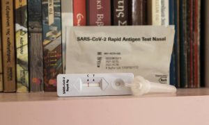 Self test για μαθητές: Πότε ανοίγει ξανά η πλατφόρμα για τη δωρεάν χορήγησή τους