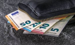 Έτσι θα βγείτε στη σύνταξη στα 55 – Αναλυτικός οδηγός και όρια για όλα τα Ταμεία