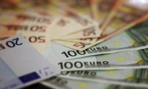 Συντάξεις: Μείωση «βόμβα» – Ποιοι θα δουν 50% κάτω