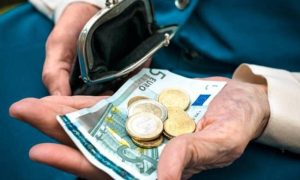 Μπλόκο από ΙΚΑ στην έκδοση νέων συντάξεων