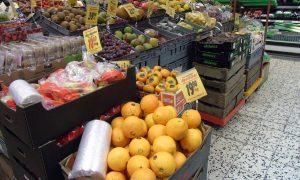 Ωράριο καταστημάτων – σούπερ μάρκετ Σάββατο (28/08) – Ποιες ώρες θα είναι ανοιχτά