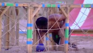 Survival Secret: Νέα τεράστια γκάφα της παραγωγής που κανείς δεν παρατήρησε! (pic+vid)