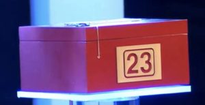 Πιτσιρικάδες βρήκαν τον τρόπο να κλέψουν το «Deal» (video)