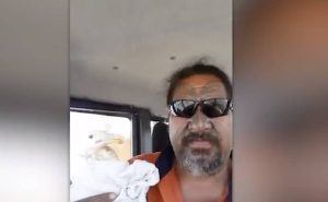 Άνδρας σώζει πληγωμένο γλάρο – Δεν φαντάζεστε τη συνέχεια! (video)