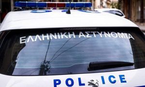 Στα χέρια της ΕΛΑΣ 4 νεαροί για ληστείες-επιθέσεις
