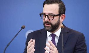 Παραιτήθηκε από κυβερνητικός εκπρόσωπος ο Χρήστος Ταραντίλης