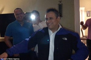 Συνάντησε τη μητέρα του μετά από 16 χρόνια (video)