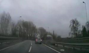 Αν λατρεύεις τις… προσπεράσεις, δες γιατί πρέπει να το ξανασκεφτείς (video)