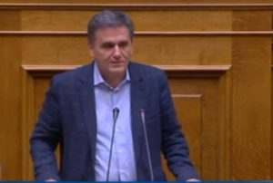 Τσακαλώτος: «Ετσι κι αλλιώς 9 στους 10 βλέπουν τώρα Survivor» (video)