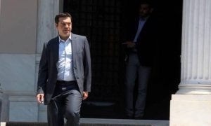 Πέρασε όλα τα μέτρα κατά του λαού, αλλά ξέχασε τους… εφοπλιστές ο Τσίπρας