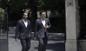 «Κλείδωσε» η ημερομηνία των πρόωρων εκλογών – Πότε θα στηθούν οι κάλπες